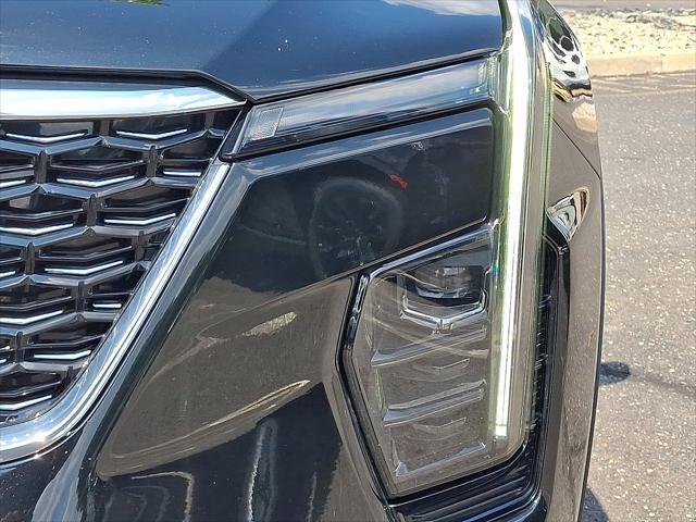 used 2024 Cadillac XT4 car, priced at $36,495