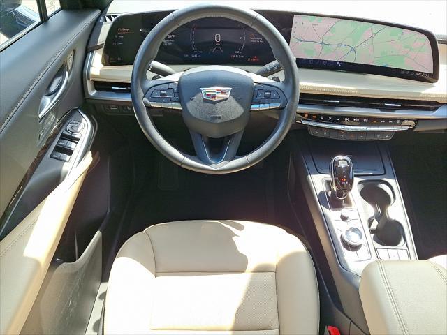 used 2024 Cadillac XT4 car, priced at $36,495