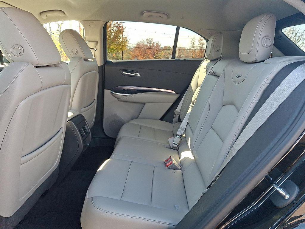 used 2022 Cadillac XT4 car, priced at $26,795