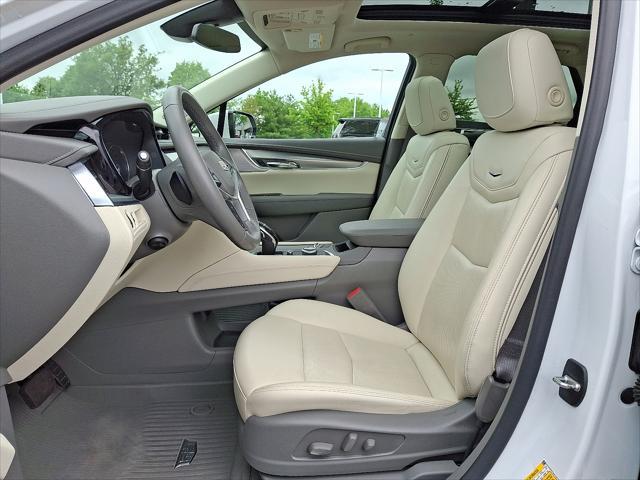 used 2022 Cadillac XT5 car, priced at $33,984