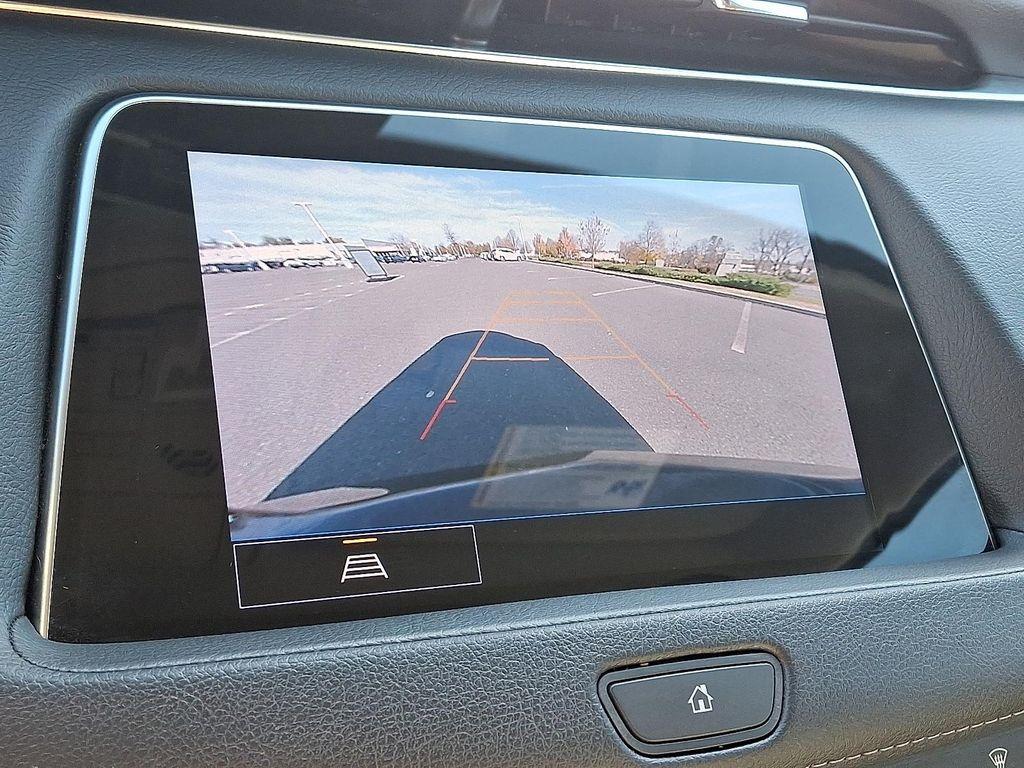 used 2023 Cadillac XT4 car, priced at $25,470