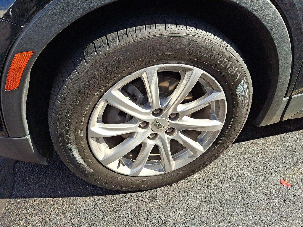 used 2023 Cadillac XT4 car, priced at $25,995