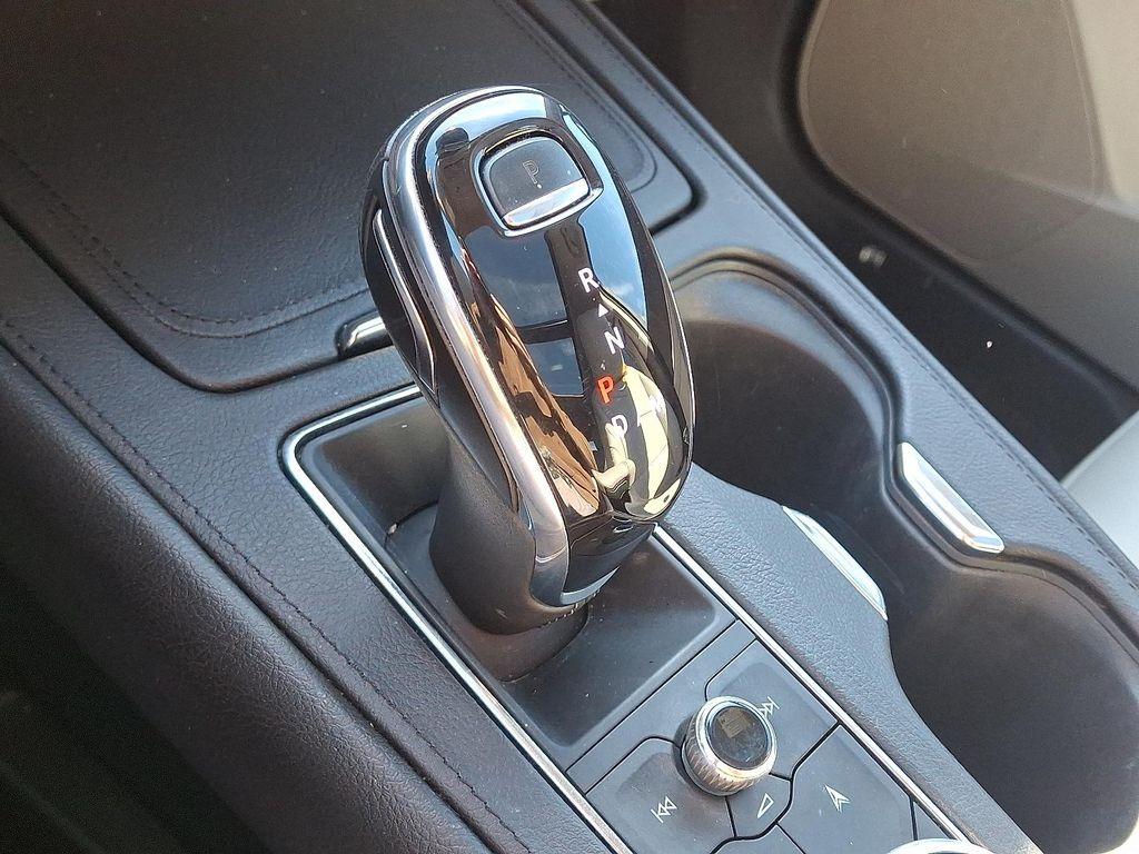 used 2023 Cadillac XT4 car, priced at $25,470