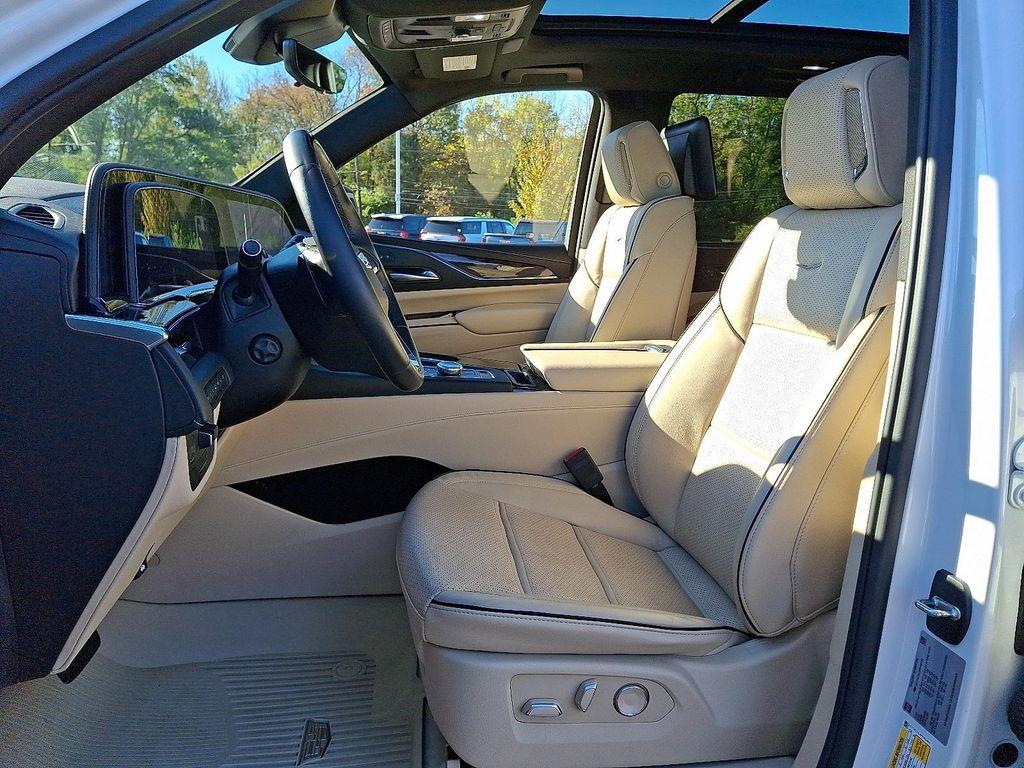 used 2023 Cadillac Escalade car, priced at $71,975