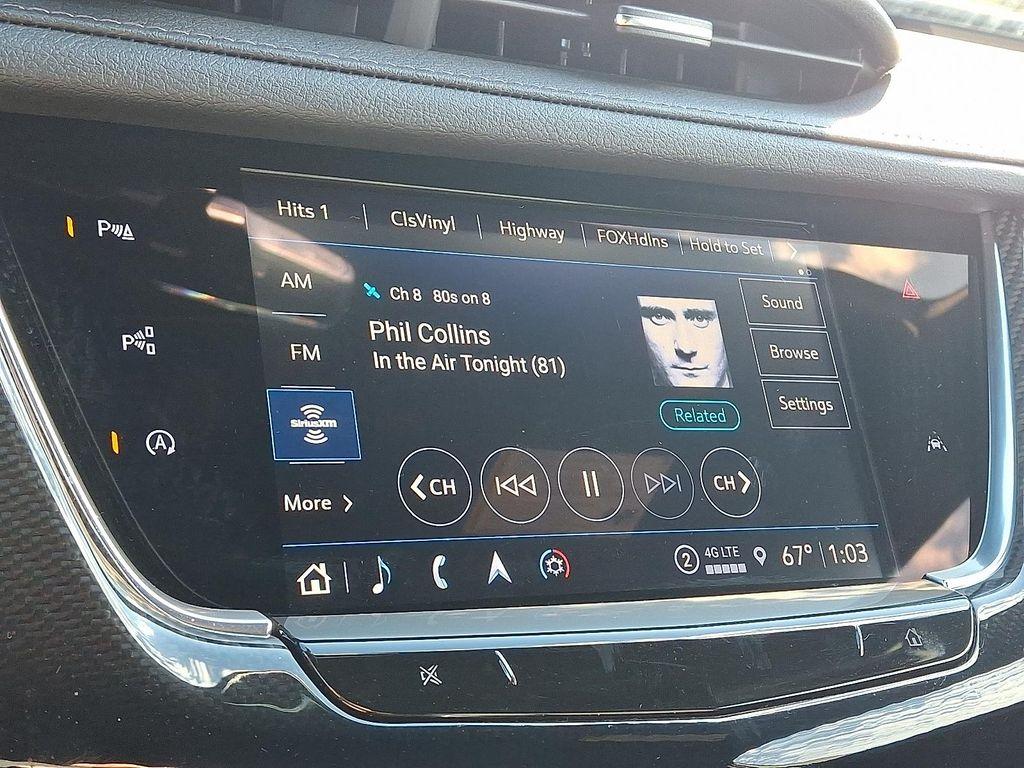 used 2025 Cadillac XT6 car, priced at $53,994