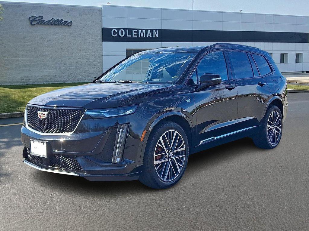 used 2025 Cadillac XT6 car, priced at $53,994
