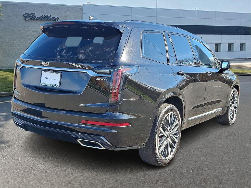 used 2025 Cadillac XT6 car, priced at $53,994