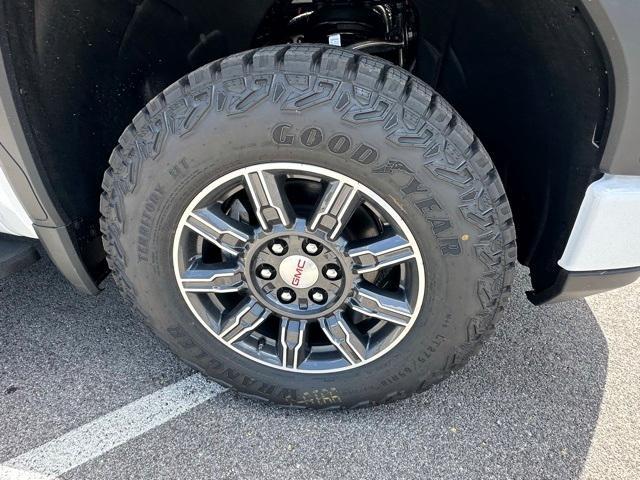 new 2025 GMC Sierra 1500 car, priced at $62,000
