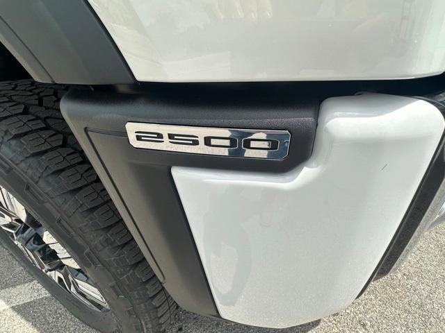 new 2025 GMC Sierra 2500 car, priced at $73,329