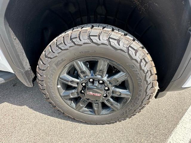 new 2025 GMC Sierra 3500 car, priced at $83,665