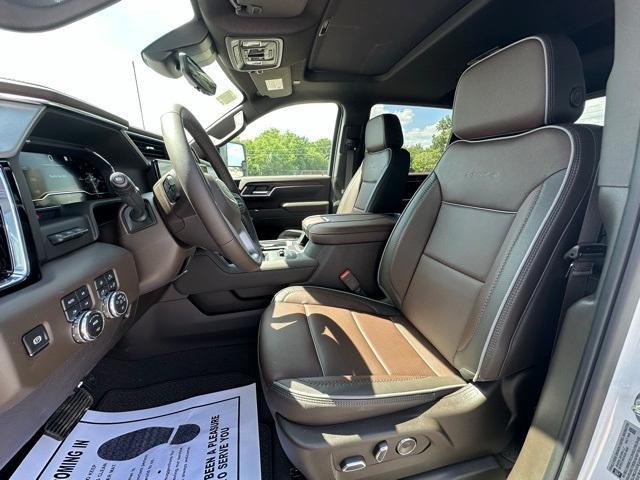 new 2025 GMC Sierra 2500 car, priced at $82,165