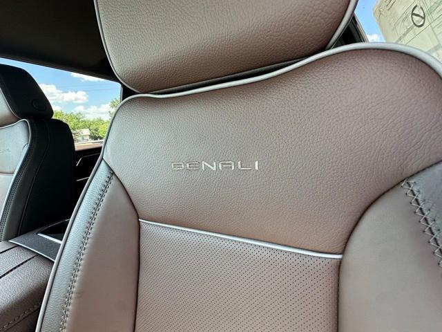 new 2025 GMC Sierra 2500 car, priced at $82,165