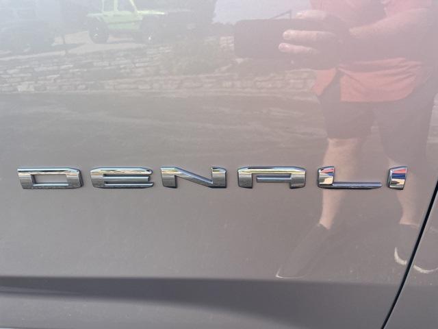 used 2023 GMC Yukon car, priced at $64,000