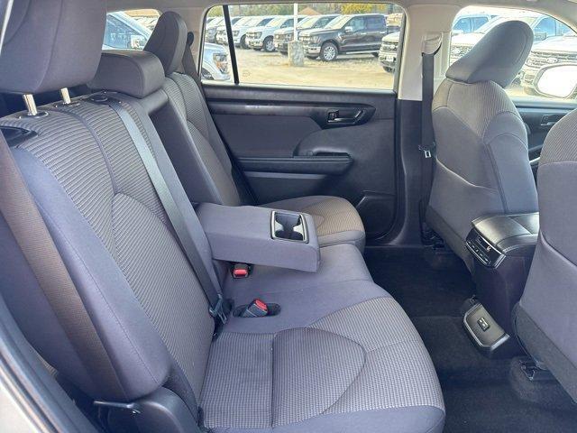 used 2024 Toyota Highlander car, priced at $37,000