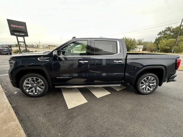 new 2025 GMC Sierra 1500 car, priced at $70,575