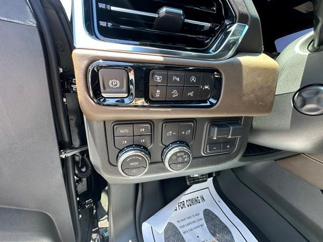 new 2025 GMC Yukon car, priced at $107,284