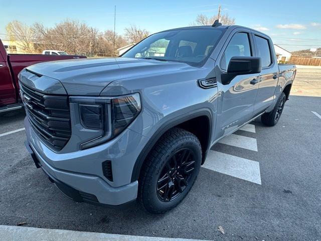 new 2025 GMC Sierra 1500 car, priced at $47,055