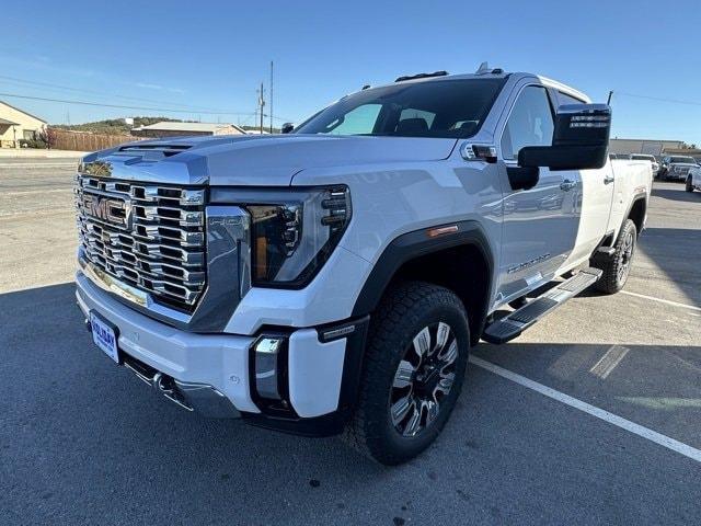 new 2025 GMC Sierra 2500 car, priced at $83,200