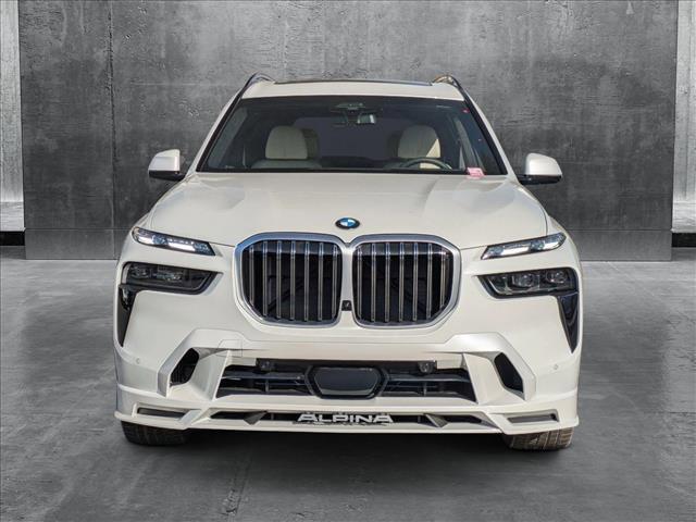 new 2025 BMW X7 car, priced at $157,645