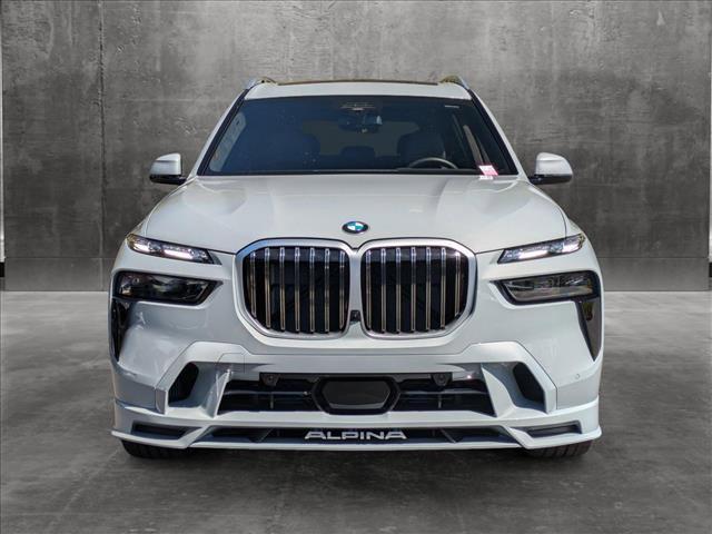 new 2025 BMW X7 car, priced at $157,345