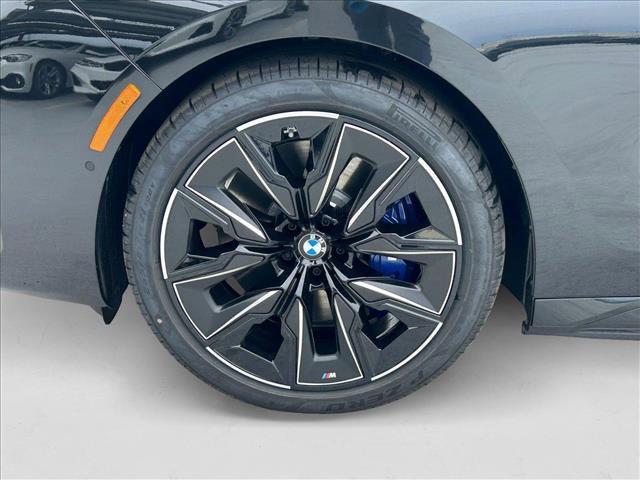 new 2025 BMW i7 car, priced at $139,075