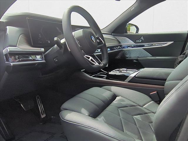 new 2025 BMW 760 car, priced at $134,085
