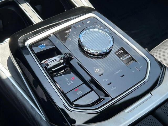 new 2025 BMW i7 car, priced at $145,575