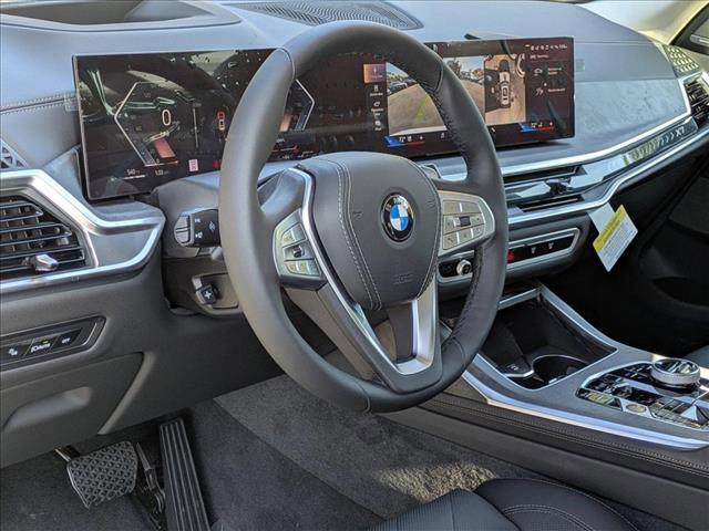 new 2025 BMW X7 car, priced at $88,140