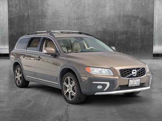 used 2015 Volvo XC70 car, priced at $14,991