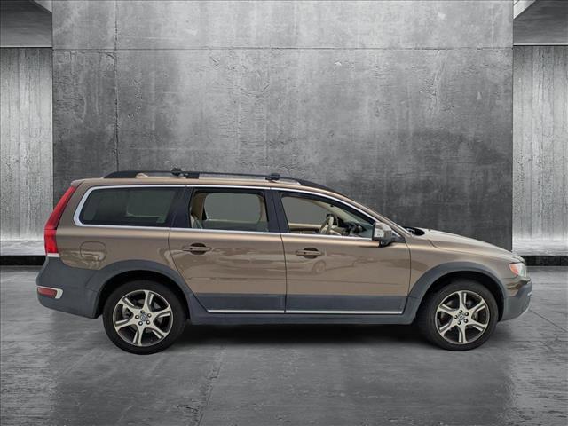 used 2015 Volvo XC70 car, priced at $14,991