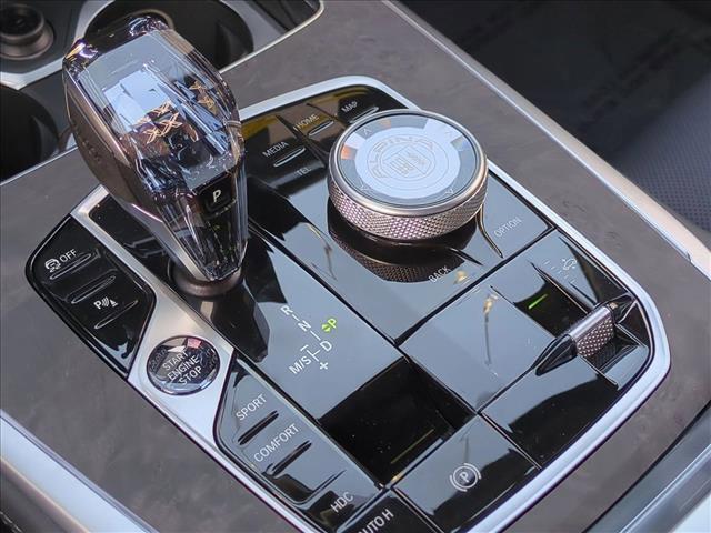 new 2026 BMW ALPINA XB7 car, priced at $161,125