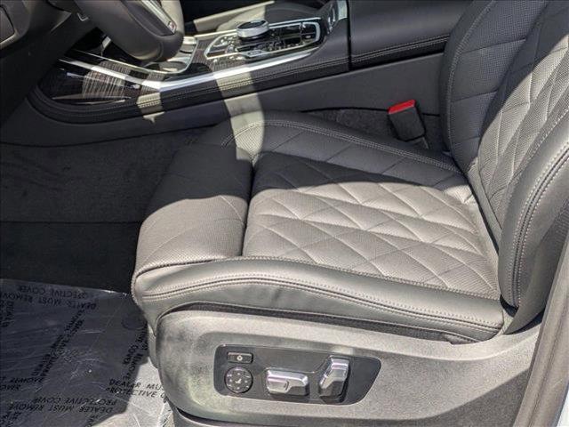 new 2025 BMW X7 car, priced at $101,460
