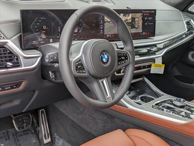 new 2025 BMW X7 car, priced at $123,085