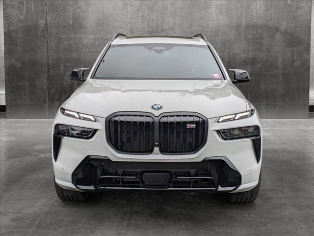 new 2025 BMW X7 car, priced at $123,085