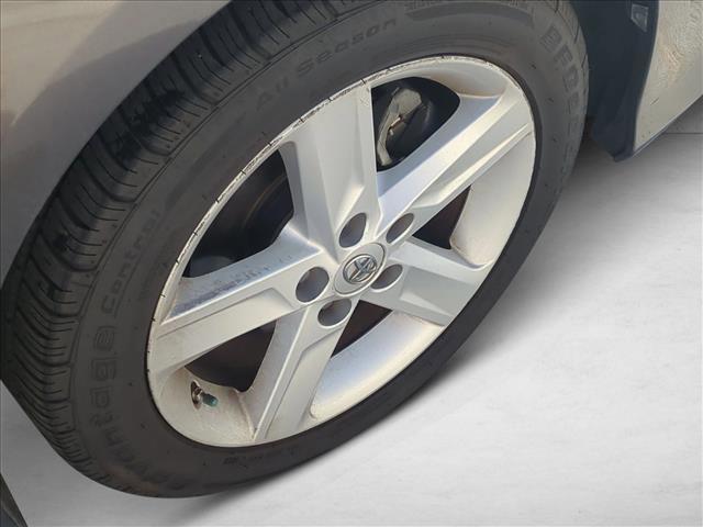 used 2014 Toyota Camry Hybrid car, priced at $13,651