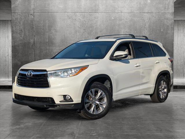 used 2014 Toyota Highlander car, priced at $18,495