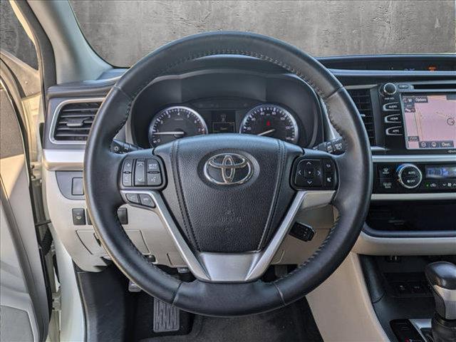 used 2014 Toyota Highlander car, priced at $18,495