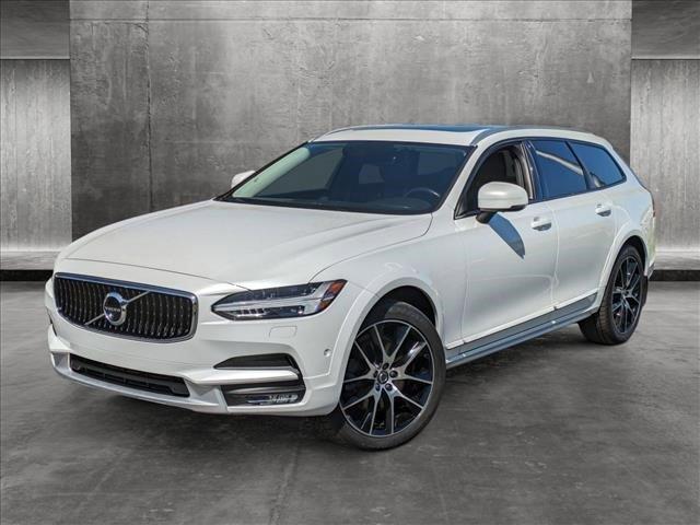 used 2018 Volvo V90 Cross Country car, priced at $26,593