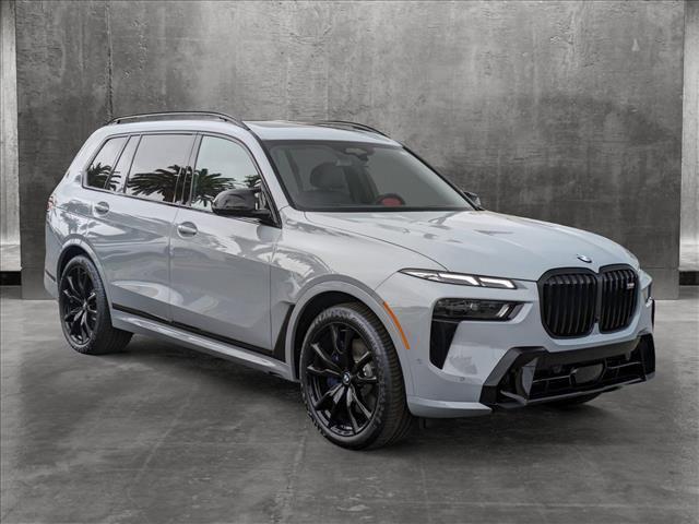 new 2025 BMW X7 car, priced at $123,715