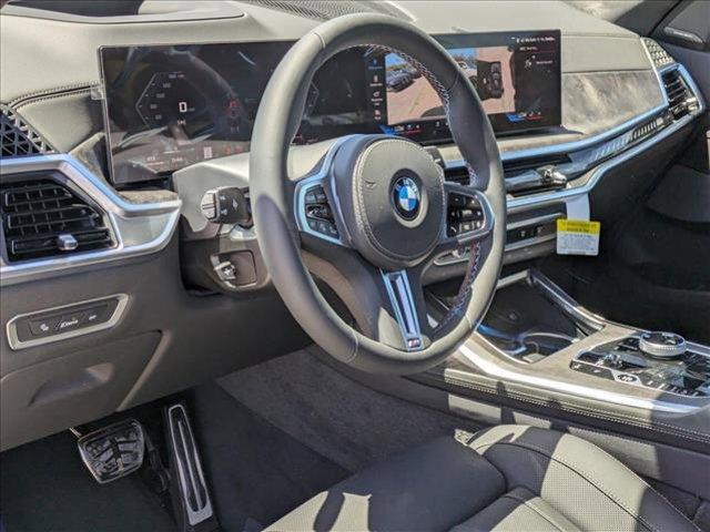 new 2025 BMW X7 car, priced at $118,865