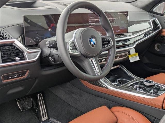 new 2025 BMW X7 car, priced at $123,725