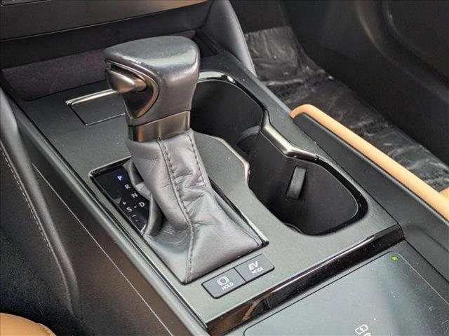 used 2024 Lexus ES 300h car, priced at $41,980