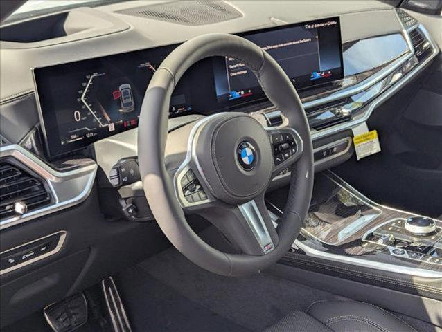 new 2025 BMW X7 car, priced at $95,130