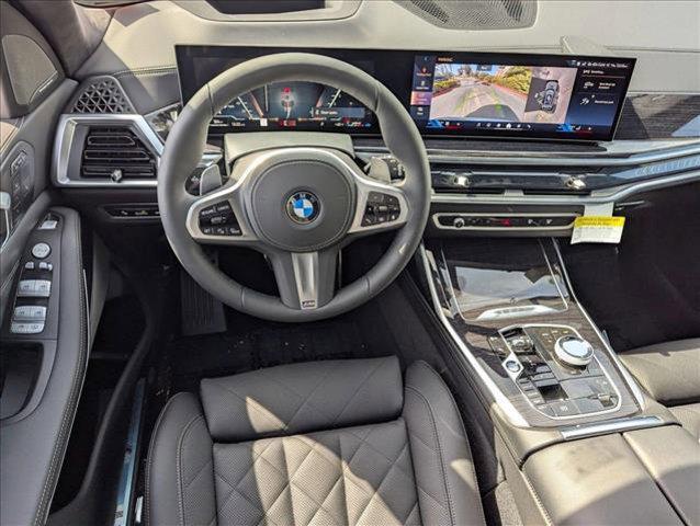 new 2025 BMW X7 car, priced at $95,130