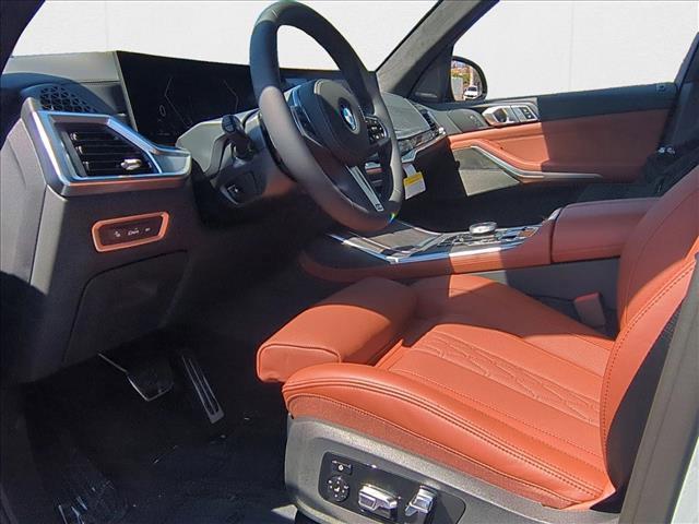 new 2026 BMW X7 car, priced at $104,080
