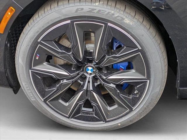 new 2025 BMW 760 car, priced at $139,235