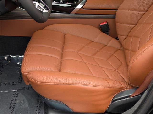 new 2025 BMW 760 car, priced at $139,235