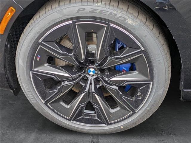 new 2025 BMW 760 car, priced at $139,235