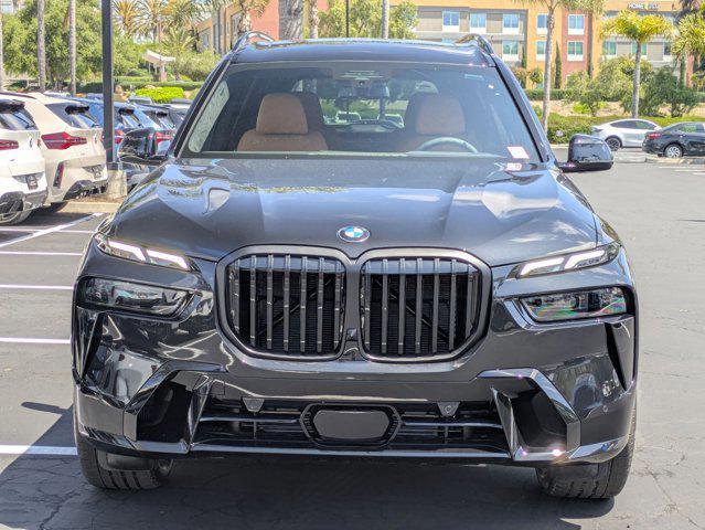 new 2025 BMW X7 car, priced at $100,385