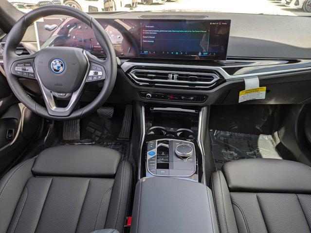 new 2025 BMW X7 car, priced at $157,345